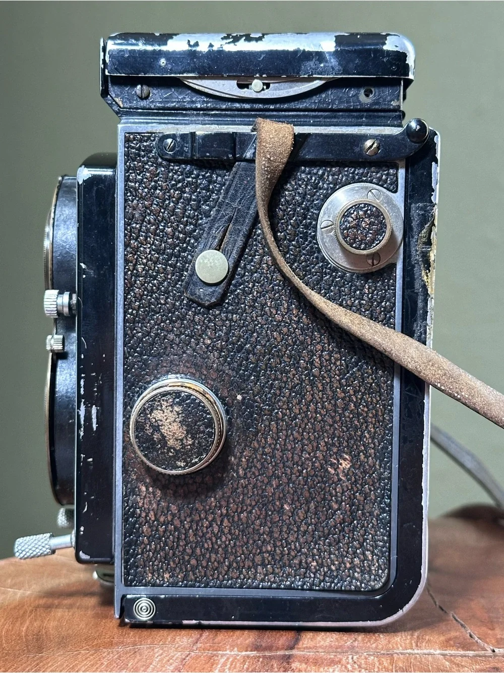 1930s German Rolleiflex TLR Camera - Old Standard